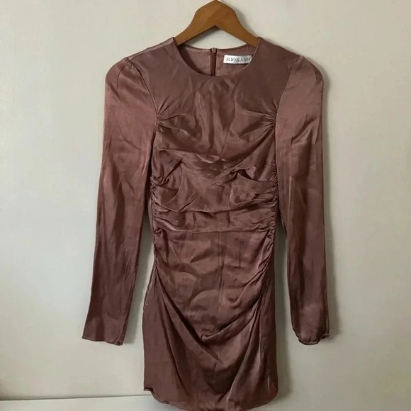 SHONA JOY Lily Long Sleeve Ruched Mini Dress Clove S / XS - Picture 8 of 12